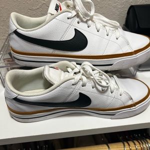 Nike Court Legacy Sneaker